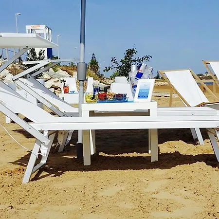 Caposud And Club Apartmanhotel 3*