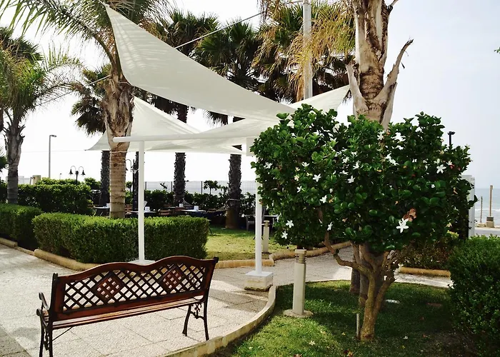 Caposud And Club 3* 伊斯皮卡