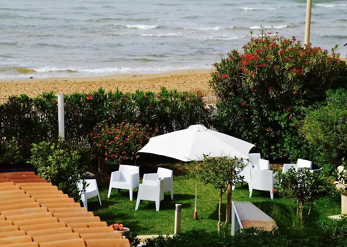 公寓式酒店 Caposud And Club
