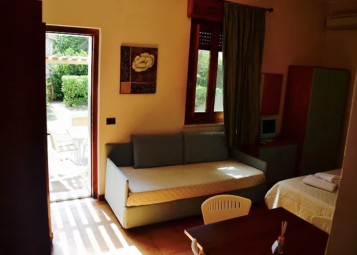 Caposud And Club 3* 伊斯皮卡